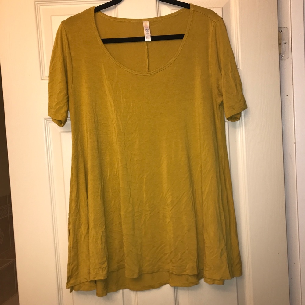 LulaRoe perfect tee